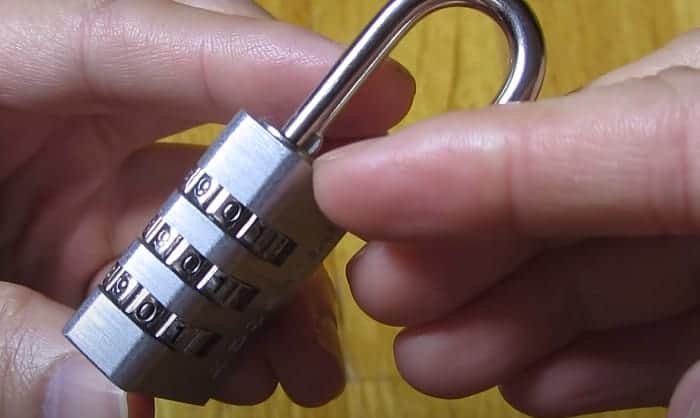 How to Reset a Combination Lock 3 Digit