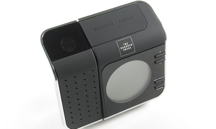 digital-projection-alarm-clock
