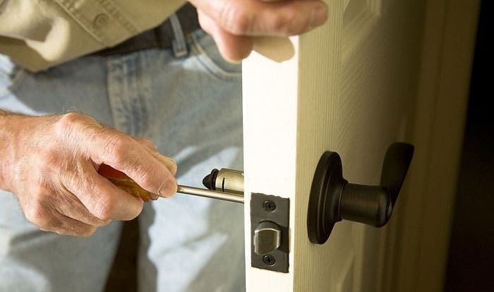 how to open a locked door with a screwdriver