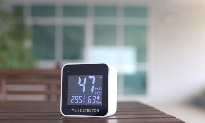 digital alarm clock spy camera