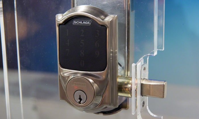 how to open a schlage lock with a dead battery