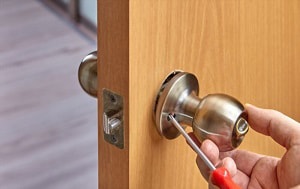 doorknob-repair