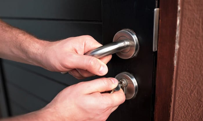 how to fix a sticky door lock