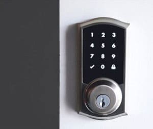 keyless-door-locks-pros-and-cons