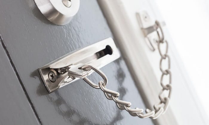 heavy-duty-door-chain-lock