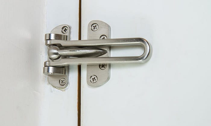 diy-hotel-door-lock