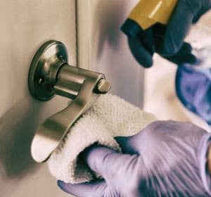 Cleaning-Door-brass-plated-door-knobs