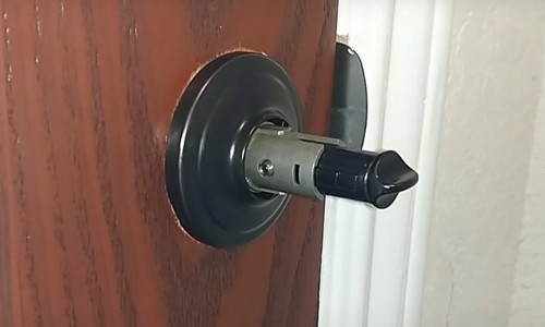 Remove-the-Kwikset-door-handle
